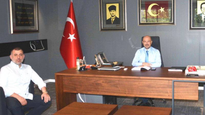 Mehmet Hanifi Kalo'dan Sağlık Müdürü  Dr. Halil Nacar’a ‘hayırlı olsun’ ziyareti