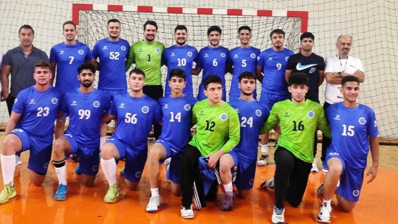 Seyhan Belediyespor farklı başladı:42-28