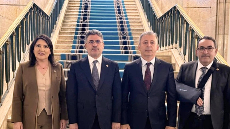 AK Parti Adana Milletvekilleri, Gençlik ve Spor Yatırımlarını Gündeme Aldı