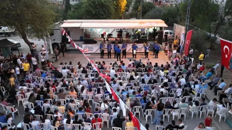 Adana Büyükşehir Belediyesi’nden Sanat Dolu Yaz Akşamı