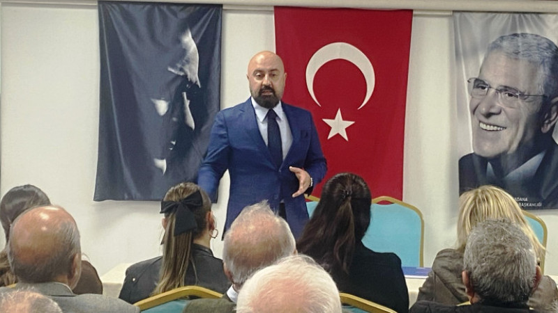 Salondan siyaset meydanına!