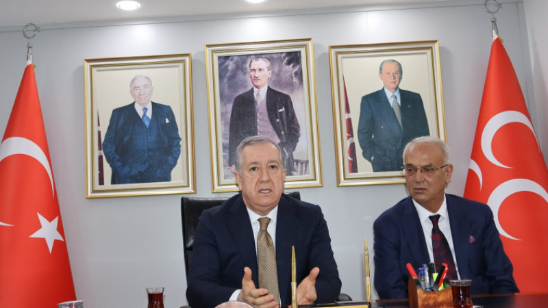MHP’li Sadir Durmaz’dan Adana’ya övgü…