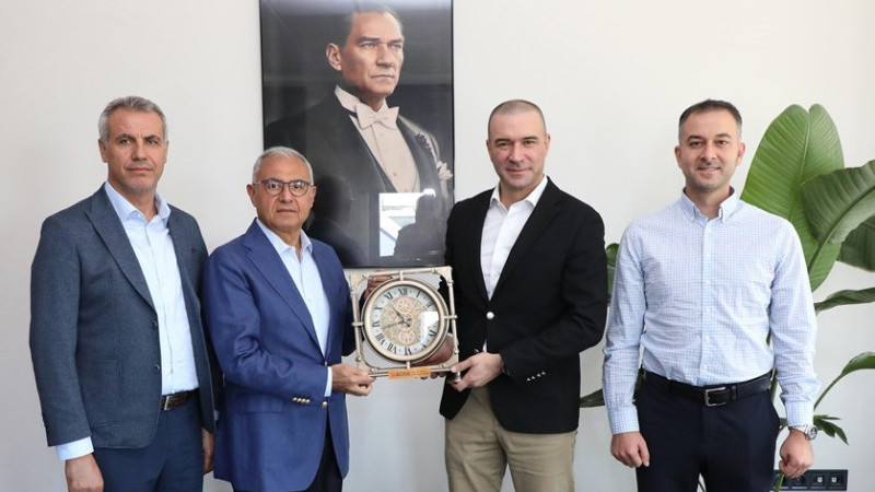 AOSB Yönetimi ve Sanayici Sinerjisi