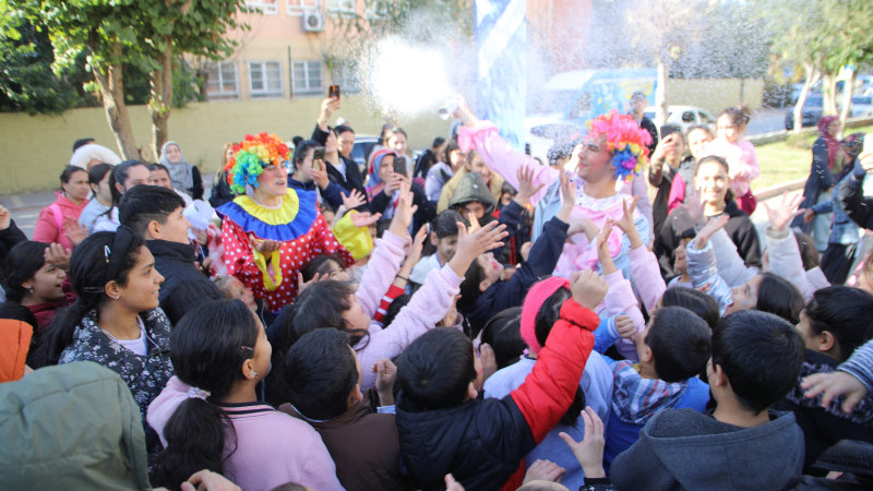 Yüreğir’de ara tatil çocuk şenliğiyle renklendi