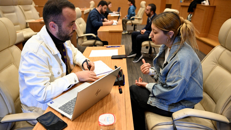 Çukurova Belediyesi kariyer günlerine yoğun katılım