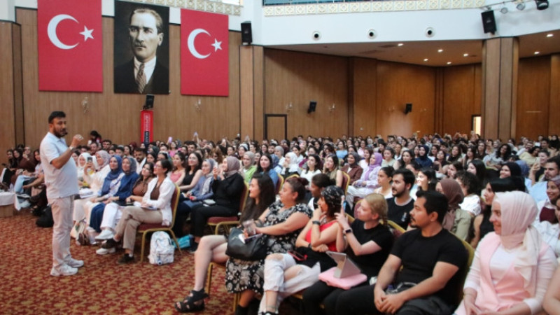 Yüreğir’de kpss ve meb-ags semineri