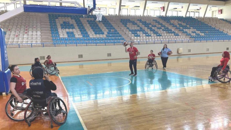 Gençlik Ve Spor İl Müdürlüğü Yine Unuttu: Milli Takım Adana’da