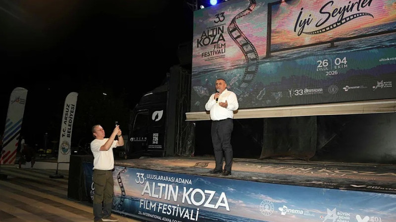 Hatay’ın Arsuz ilçesinde Altın Koza film gösterimi