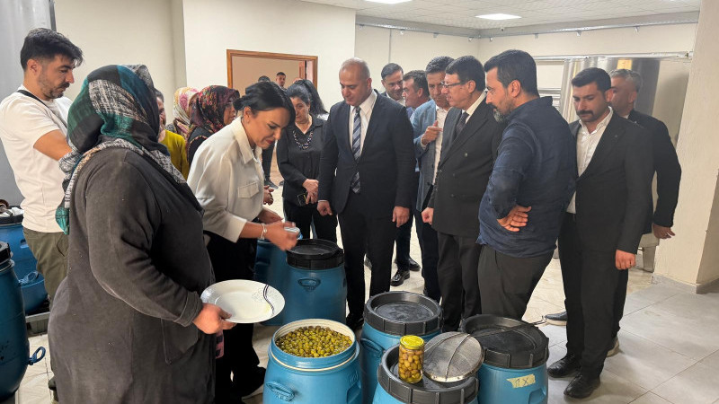 MHP Adana’dan Kozan’a çıkarma!